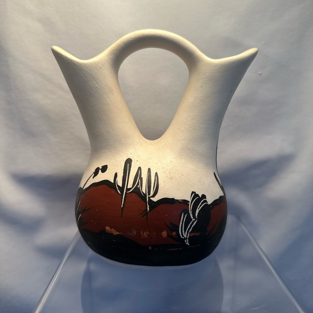 Vintage signed Betty Selby 1980s Navajo wedding vessel